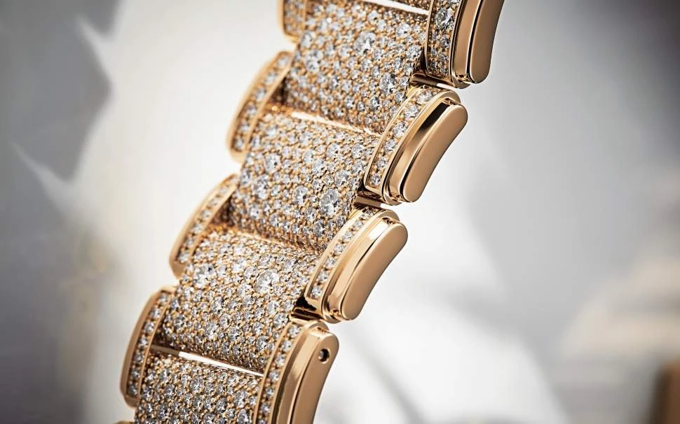 Заказать Patek Philippe  Twenty 4  7300/1450R-001