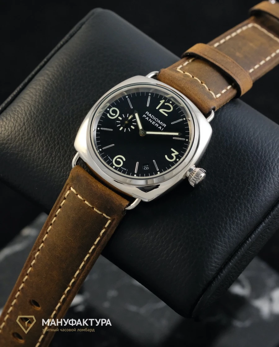 Часы Panerai  Radiomir 40Mm White Gold  PAM00062