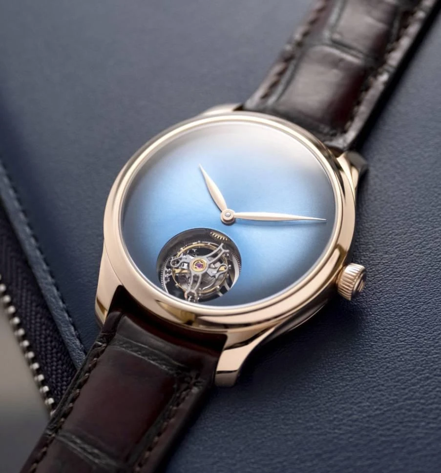 Заказать H. Moser &amp; Cie  H. Moser &amp; Cie Endeavour Tourbillon  1804-0400