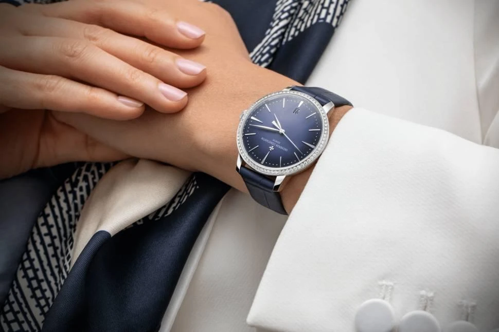 Заказать Vacheron Constantin  Patrimony Self-Winding  4115U/000G-B908