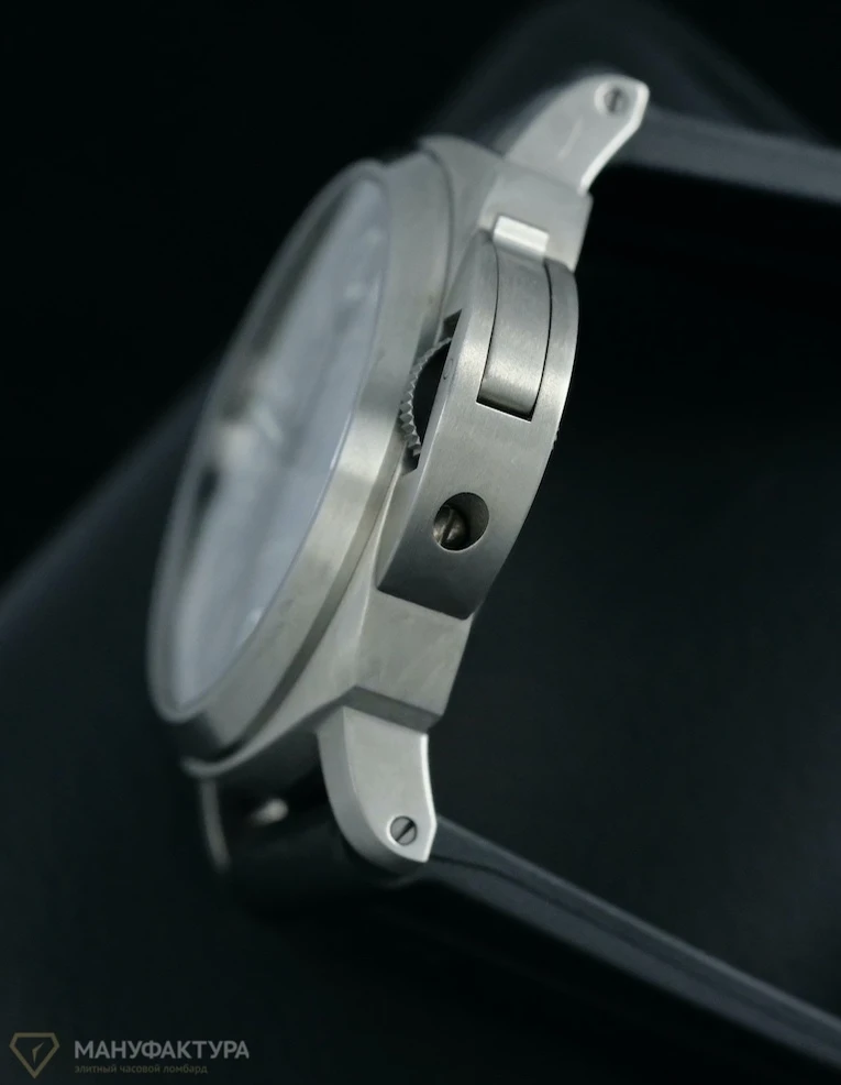 Часы Panerai  Luminor Base 8 Days  PAM00562