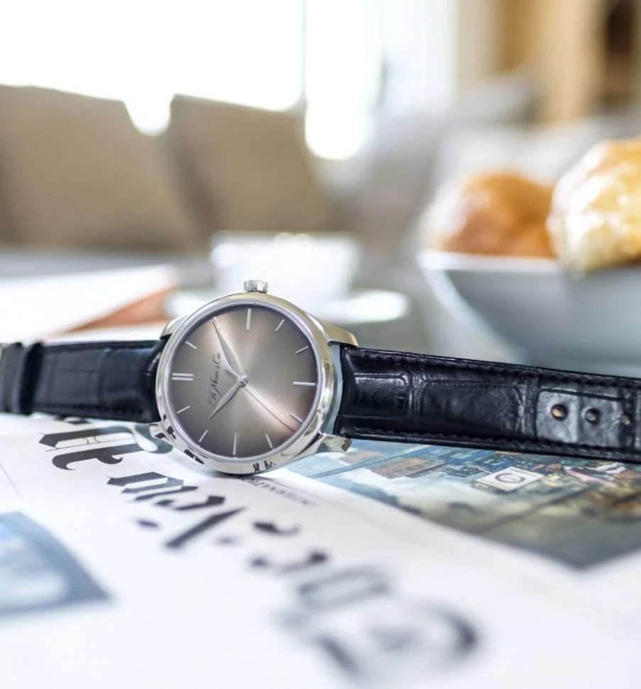 Заказать H. Moser &amp; Cie  H. Moser &amp; Cie Endeavour Centre Seconds  1200-0200