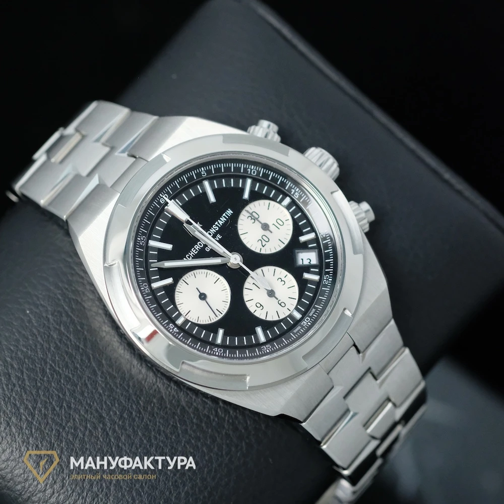 Часы Vacheron Constantin  Overseas Chronograph  5500V/110A-B481