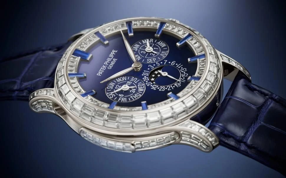 Заказать Patek Philippe  Complications  5374/300P-001