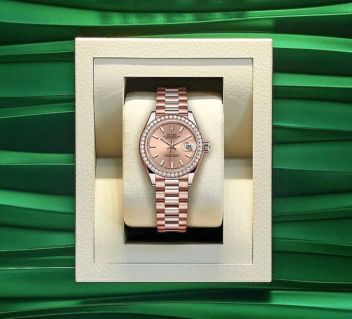 Заказать Rolex  Lady-Datejust Oyster Perpetual 28 Mm  m279135rbr-0025