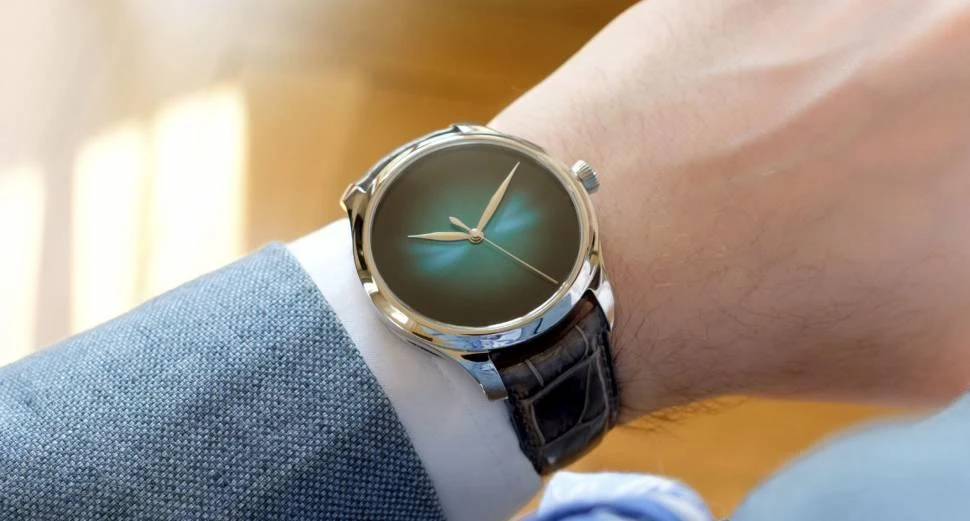 Заказать H. Moser &amp; Cie  H. Moser &amp; Cie Endeavour Centre Seconds  1200-1213