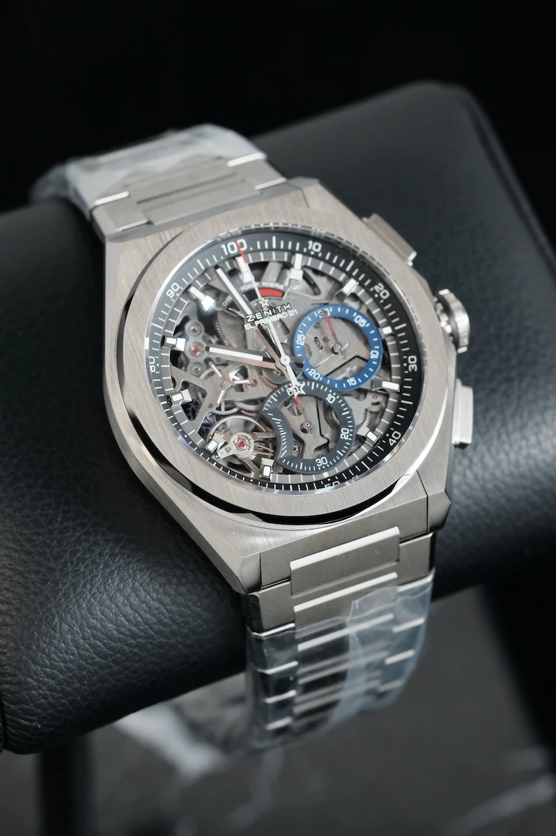 Часы Zenith  El Primero Defy 21  95.9000.9004/78.M9000