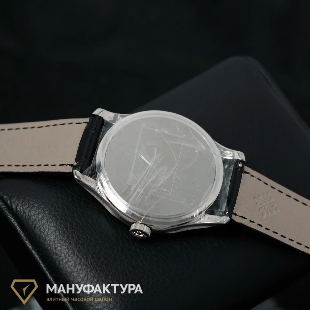 Часы Patek Philippe  Calatrava  5227G-001