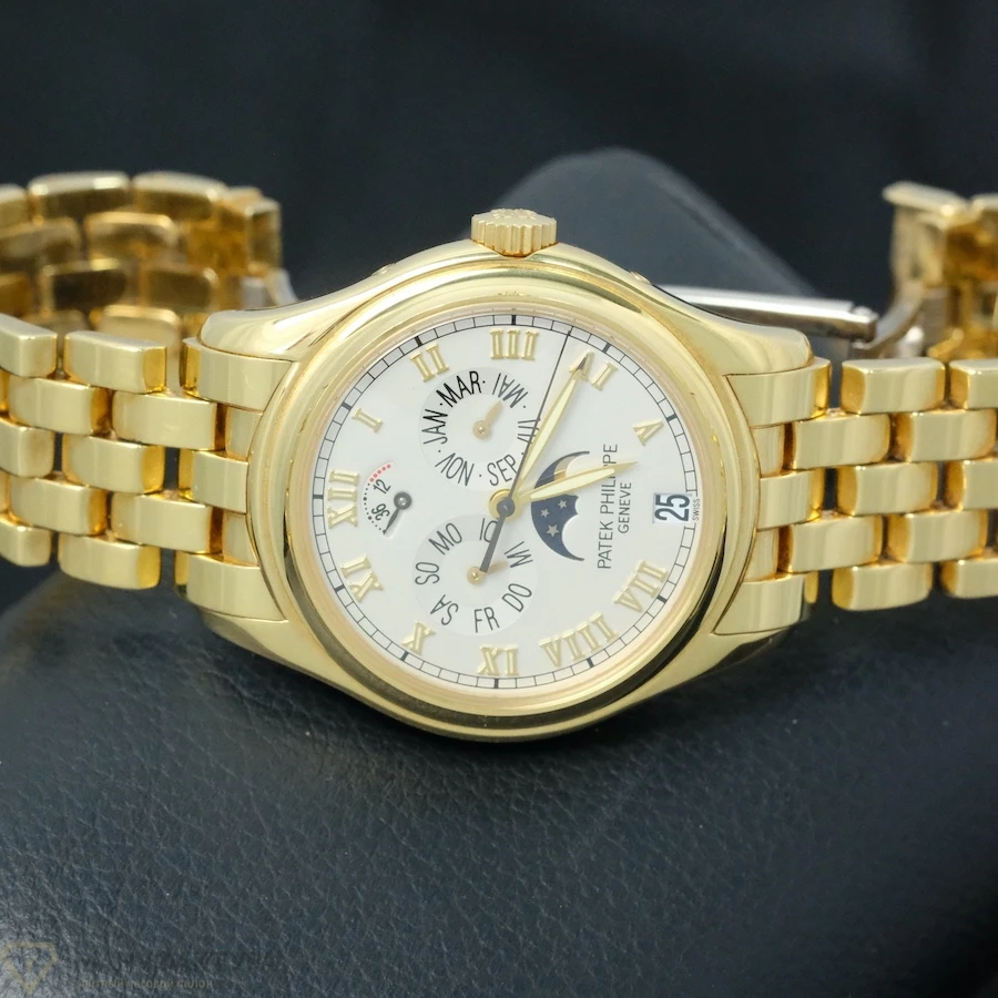 Часы Patek Philippe  Annual Calendar 36Mm Yellow Gold  5036J-001