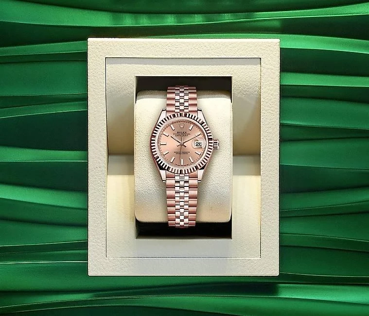 Заказать Rolex  Lady-Datejust Oyster Perpetual 28 Mm  m279175-0026