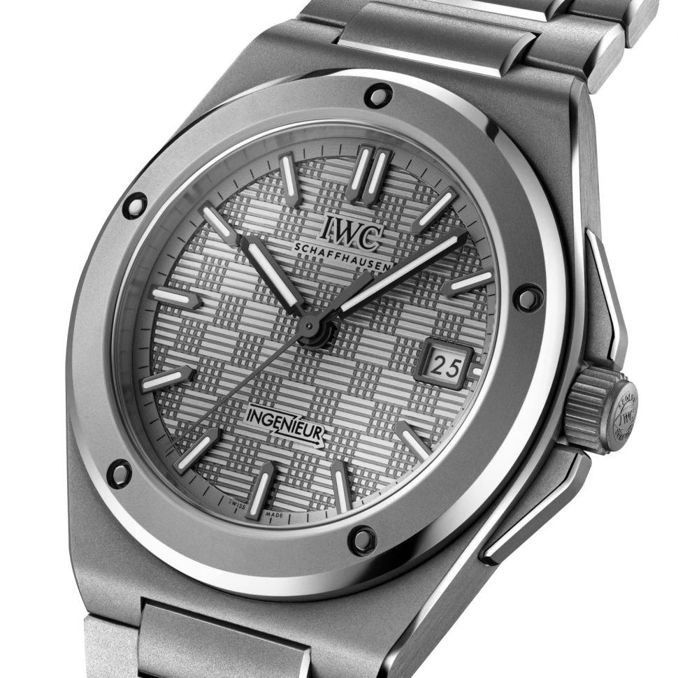 Заказать Iwc  Ingenieur Automatic 40  IW328904