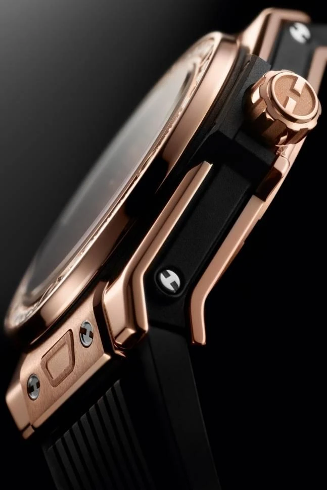 Заказать Hublot  Big Bang One Click King Gold Diamonds  485.OX.1180.RX.1204