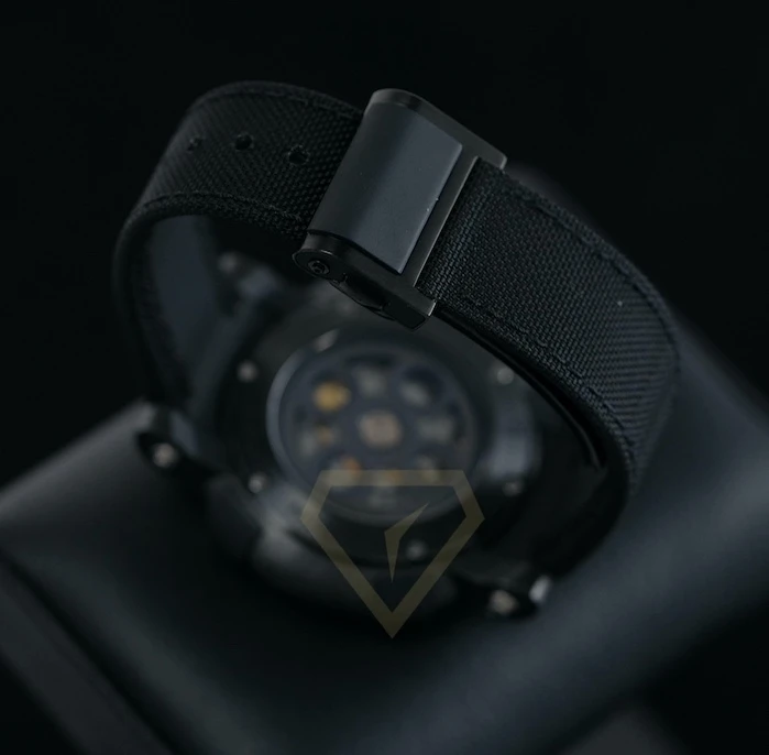 Часы Romain Jerome  Arraw 6919 Ceramic 45 Mm  1S45L.CZCR.8023.PR.ASN19 