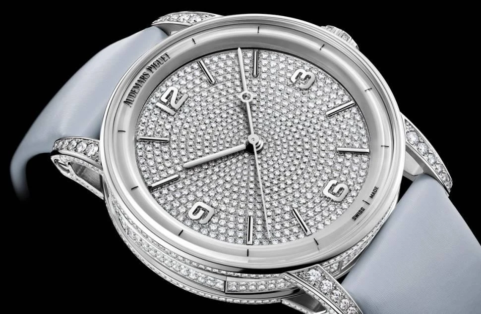 Заказать Audemars Piguet  Code 11.59 By Selfwinding  15210BC.ZZ.D013VE.01