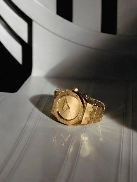 Заказать Audemars Piguet  Royal Oak Selfwinding  15550BA.OO.1356BA.02