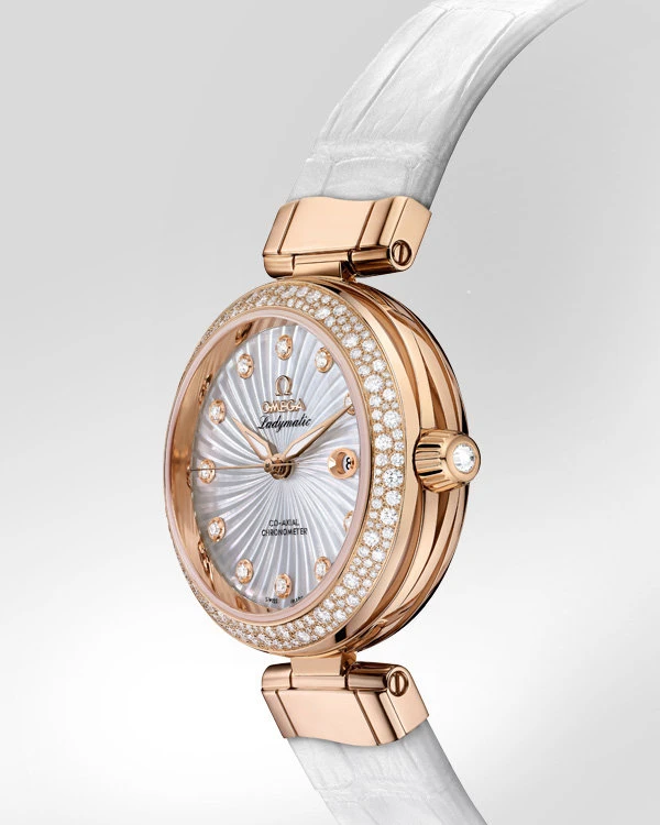 Заказать Omega  De Ville Ladymatic Co-Axial 34 Mm  425.68.34.20.55.001