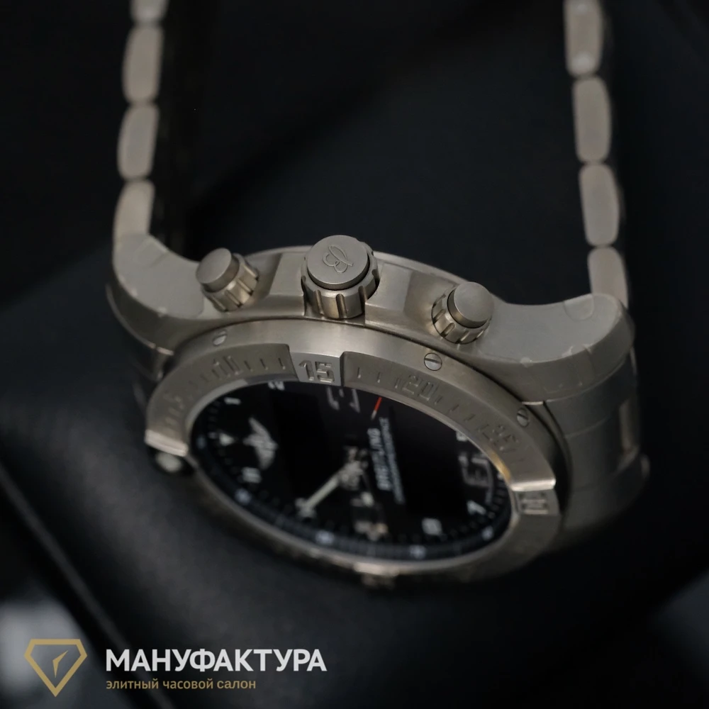 Часы Breitling  Exospace B55  EB5510H11B1E1