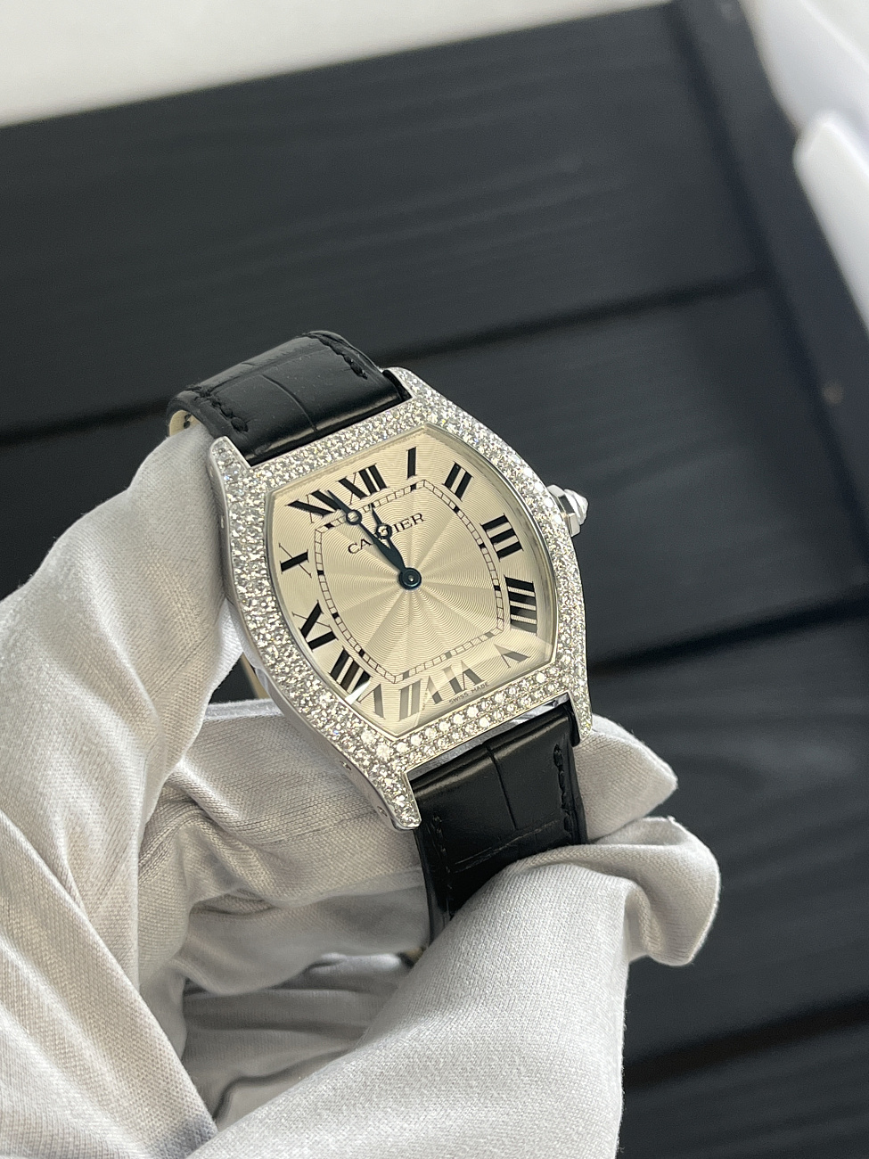 Часы Cartier  Tortue White Gold Diamond  WA504351