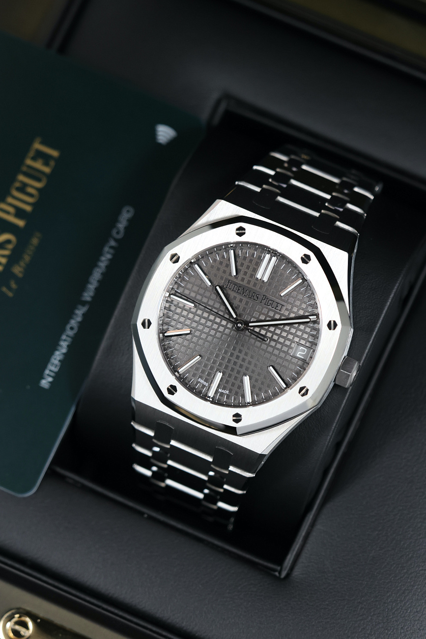 Часы Audemars Piguet  Royal Oak 41mm Selfwinding Grey Dial  15510ST.OO.1320ST.10