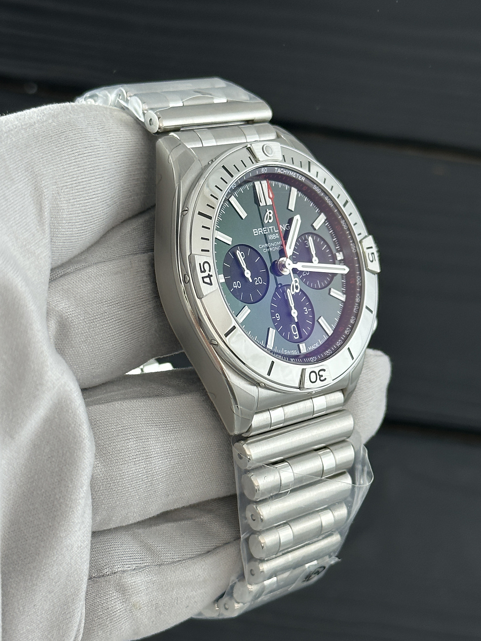 Breitling в наличии в Москве в &quot;Мануфактуре&quot;! 