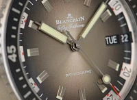 Заказать Blancpain  Fifty Fathoms Bathyscaphe Jour Date 70  5052 1110 63A