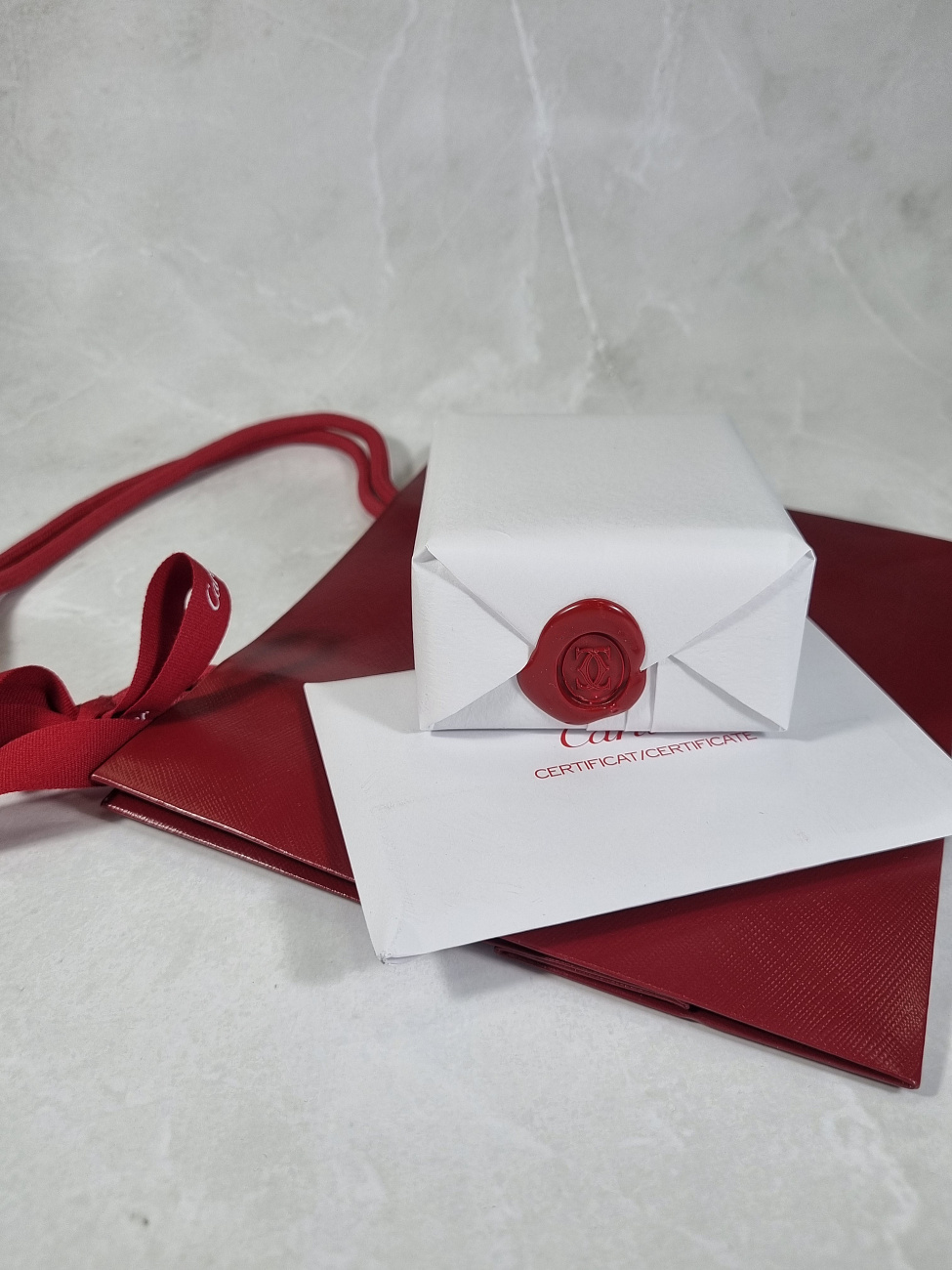 Украшение Cartier  Juste Un Clou Earrings Rg  B8301429 