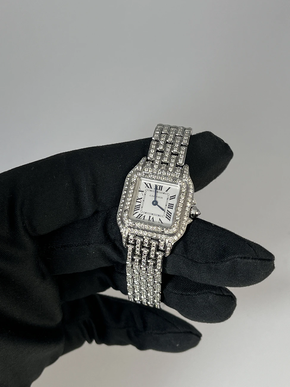 Часы Cartier  Small Panthere De Cartier Custom Diamonds Full Pave  WSPN0013 FIX