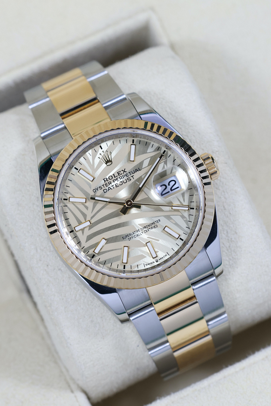 Часы Rolex  Datejust Champagne Palm Motif Dial 2023  126233
