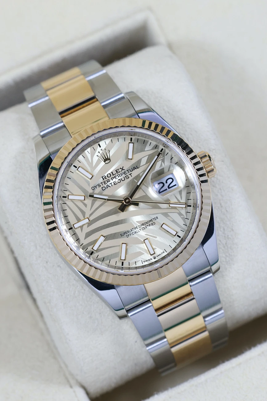 Часы Rolex  Datejust Champagne Palm Motif Dial 2023  126233