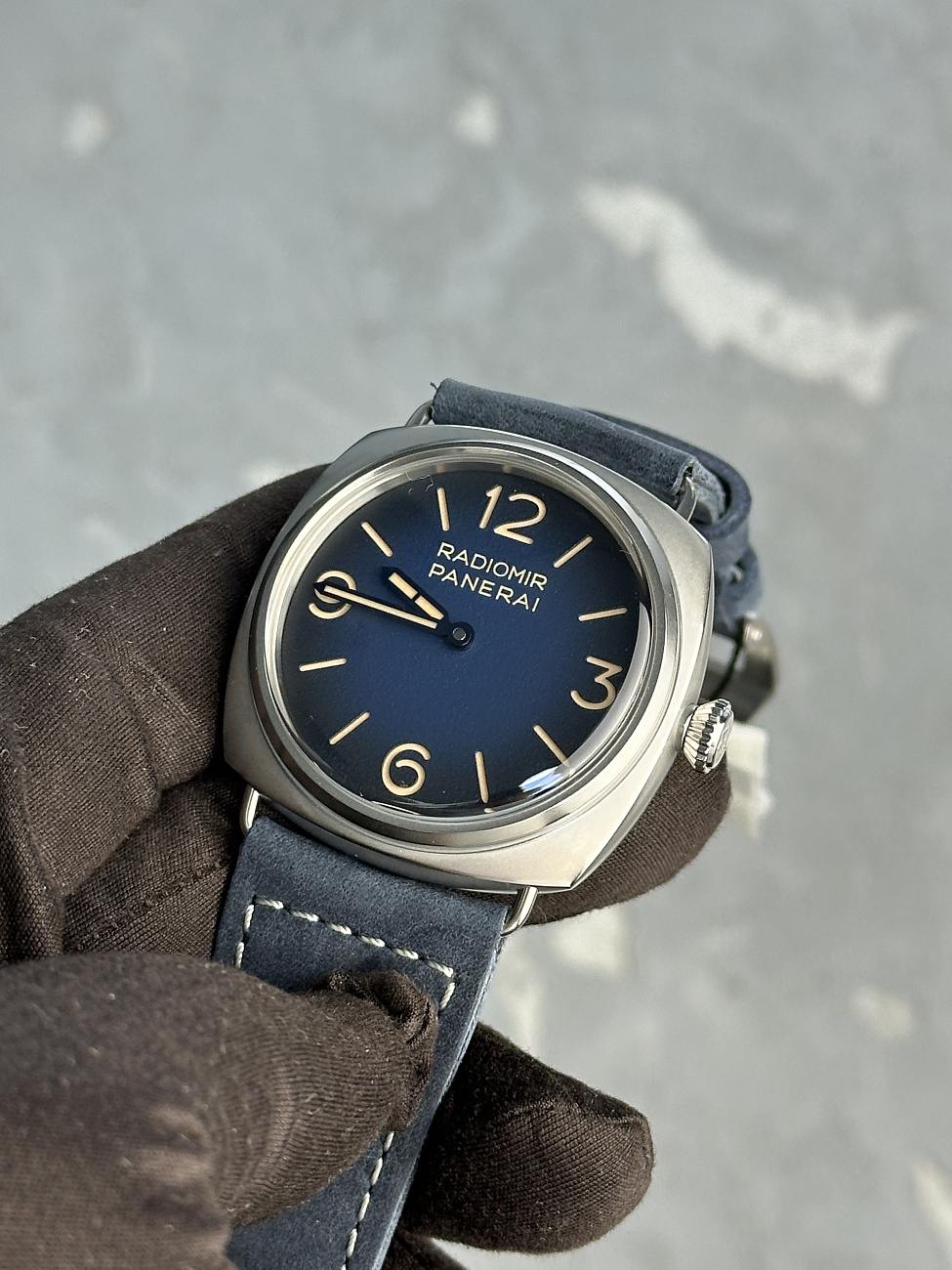 Часы Panerai  Panerai Radiomir Tre Giorni 45Mm  PAM01335