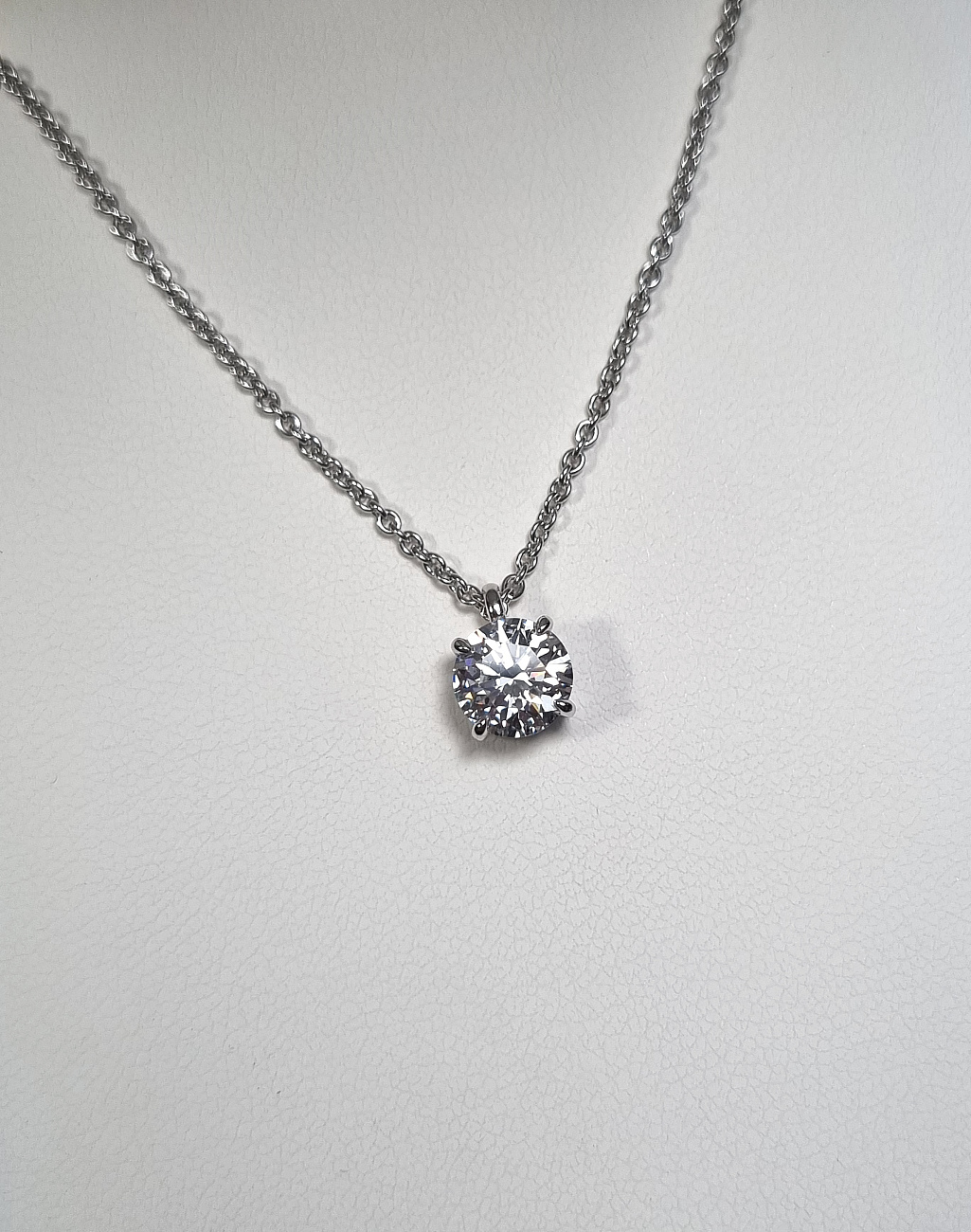 Украшение NO NAME  Подвеска 1,04 Ct. E/Vs1 (3 Excellent)   