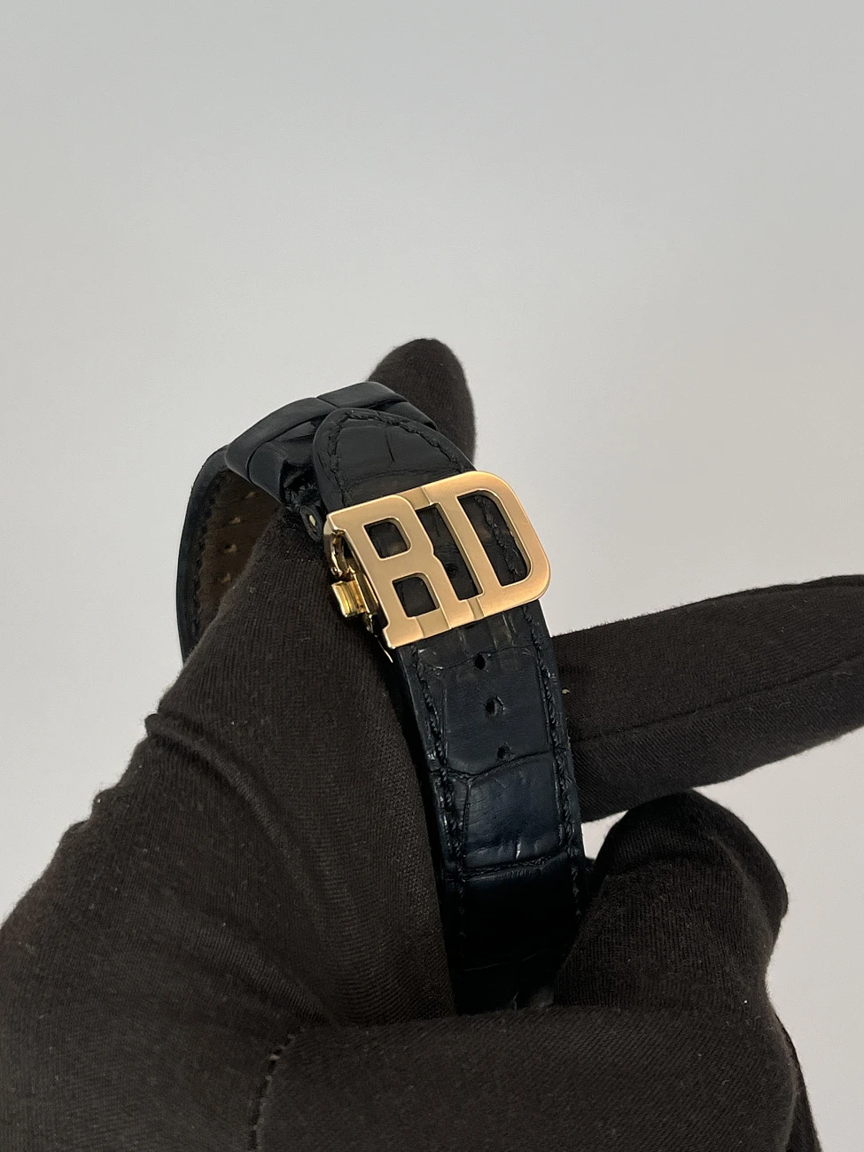 Часы Roger Dubuis  Golden Square Perpetual Calendar  
