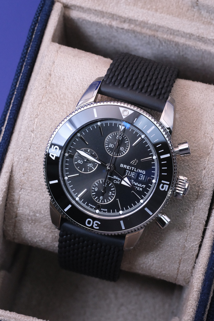 Часы Breitling  Superocean Heritage Chronograph 44  A13313121B1S1