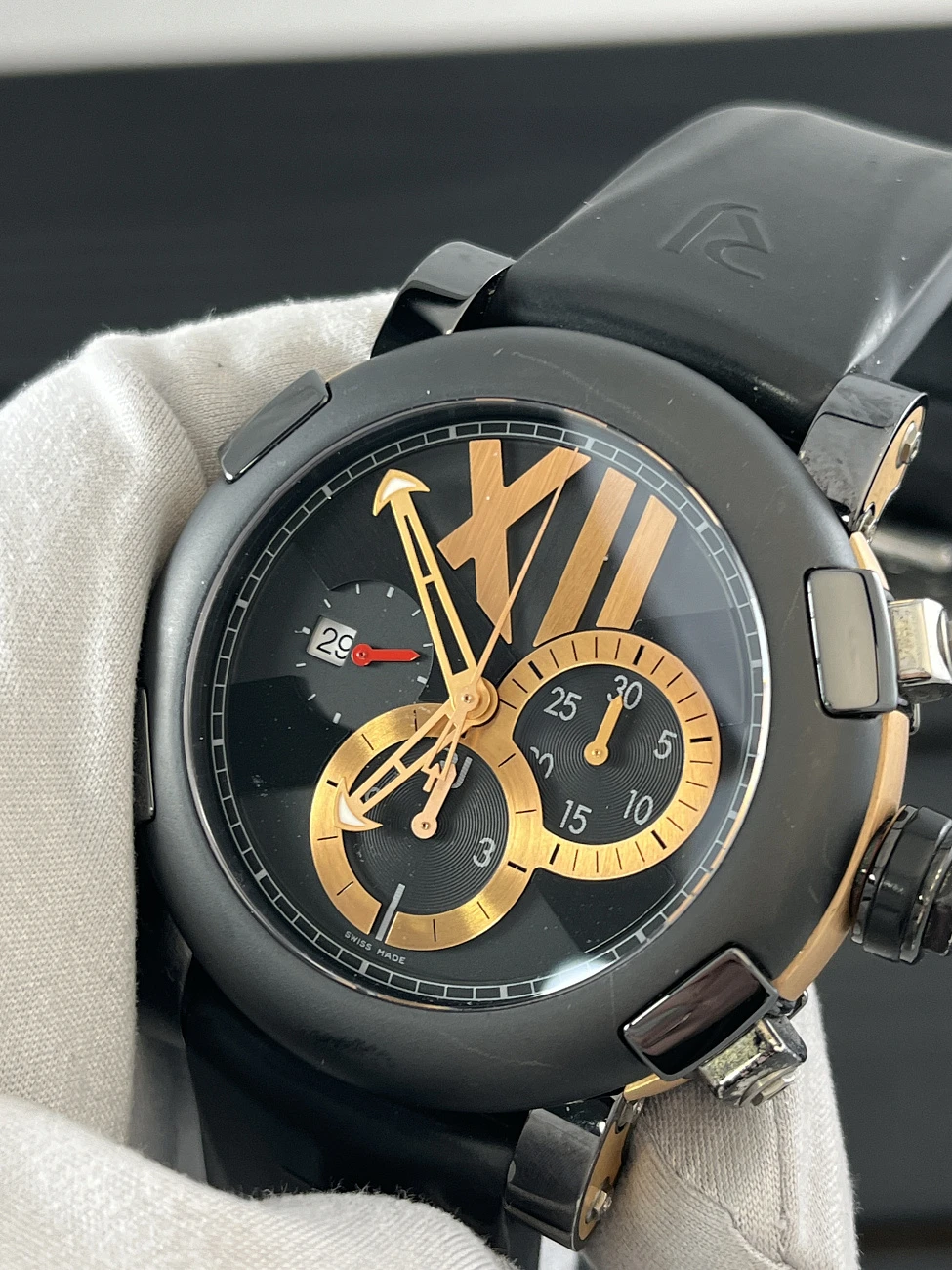 Часы Romain Jerome  Titanic-Dna Chronograph  CH.T.BBB22.00.BB