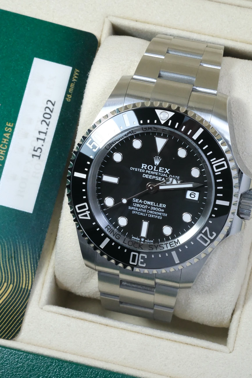 Часы Rolex  Deepsea 44Mm Steel  136660-0004