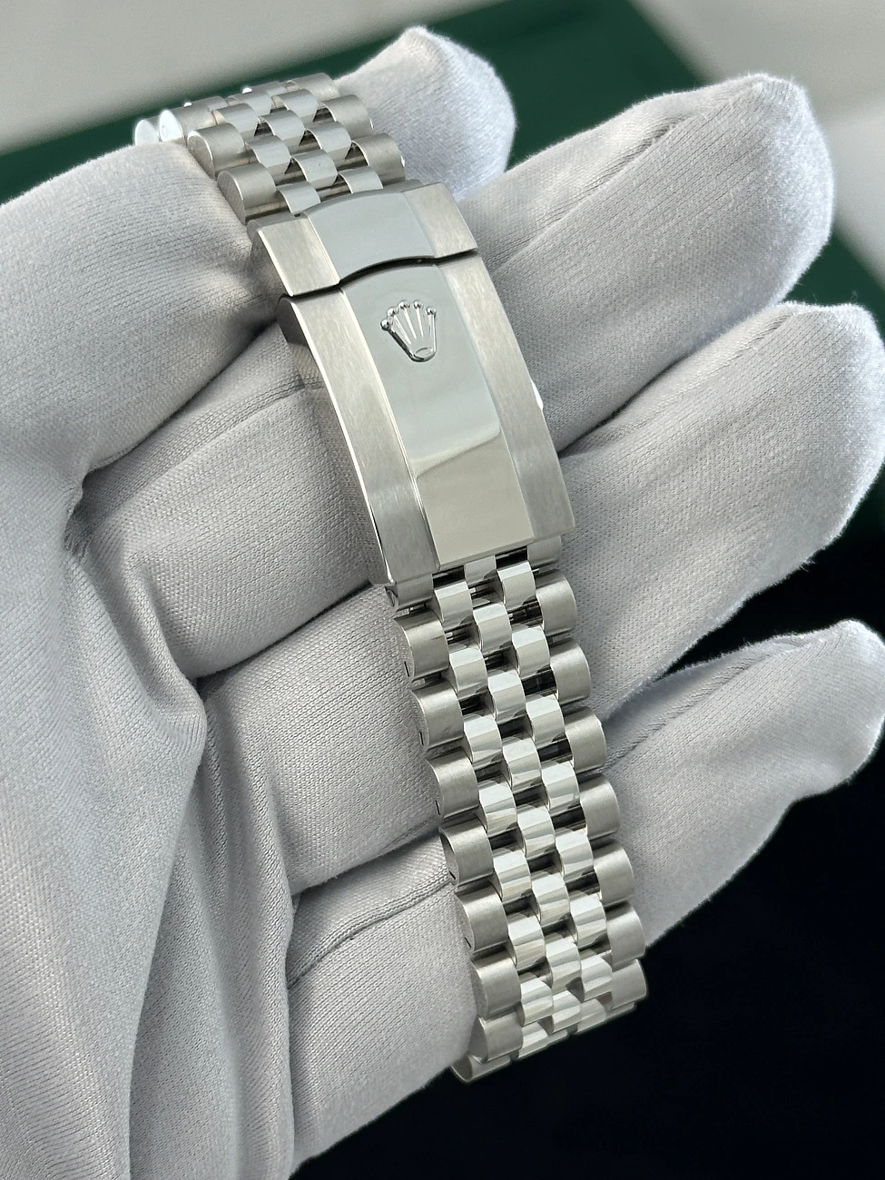 Часы Rolex  - Datejust 41Mm Mint Green 2023  126334-0028