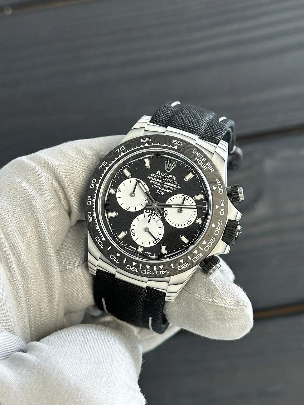 Часы DiW  Daytona Carbon Irbis  Daytna Carbon Cream Inverted