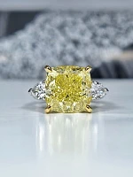 Украшение GIA  Кольцо с бриллиантом 8,88 ct. Fancy Yellow/VVS2 "Lucky Number"   