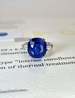 Украшение GRS GemResearch Swisslab  Кольцо с сапфиром 11,86 ct. "Intense Cornflower"   