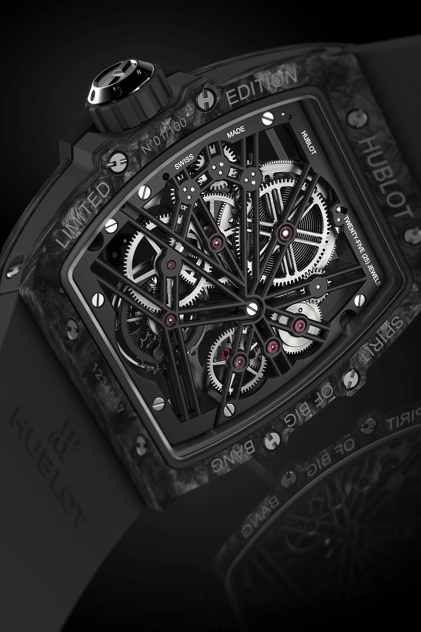 Часы Hublot  HUBLOT Spirit of Big Bang Tourbillon Carbon Black  645.QN.1117.RX