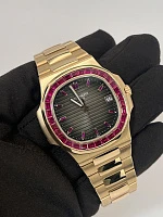 Часы Patek Philippe  Custom Nautilus Rose Gold And Ruby 40Mm  FIX 5723/1R 5711R