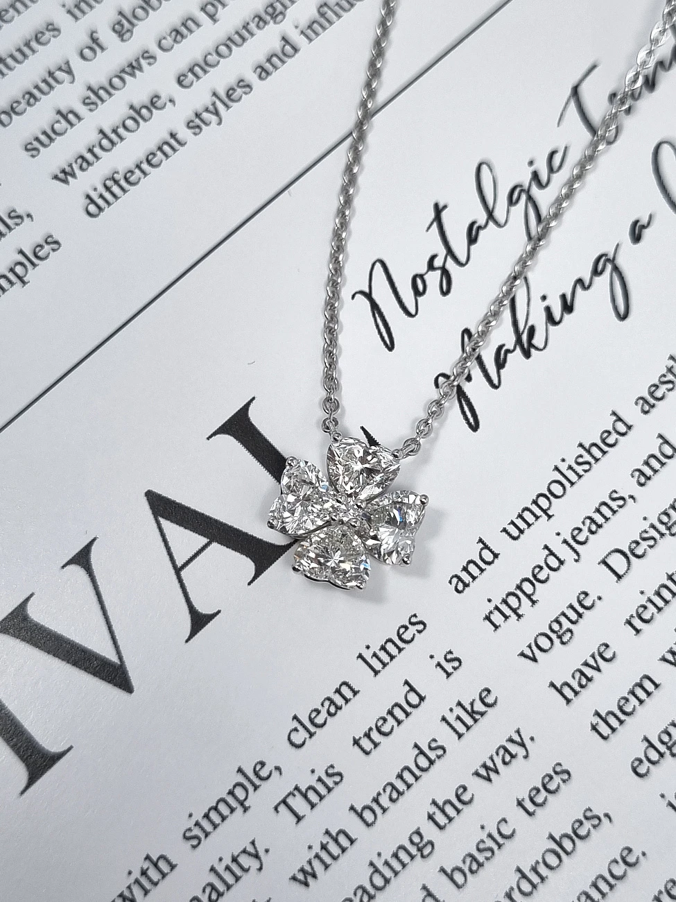 Украшение GIA  Подвеска 2,01 ct. H/VS1 Hearts Diamonds   