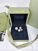 Украшение Van Cleef &amp; Arpels  Lotus Between The Finger Ring, 4 Flowers  VCARP7TF00 