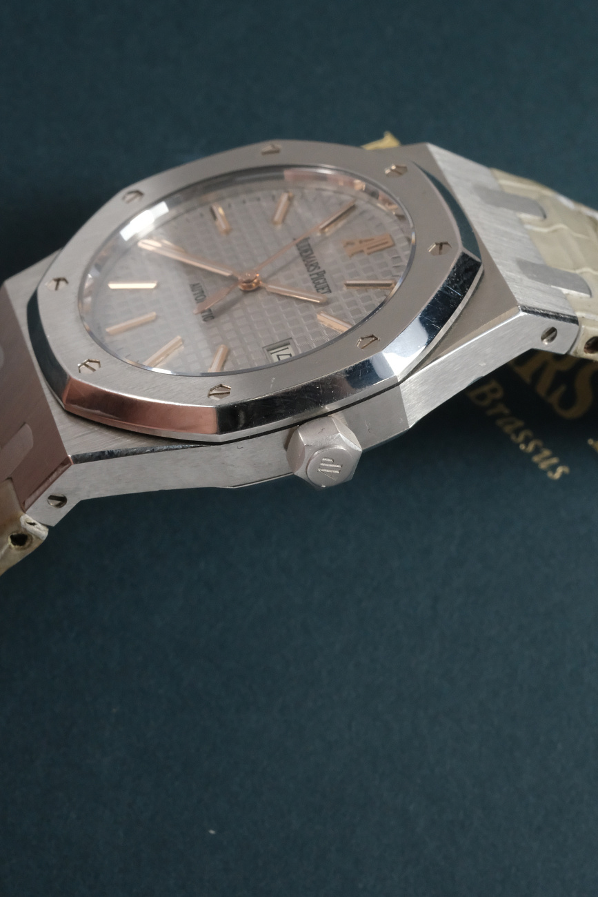 Часы Audemars Piguet  Royal Oak 15310 Italy Platinum 39 mm  15310PT.OO.D008CR.01