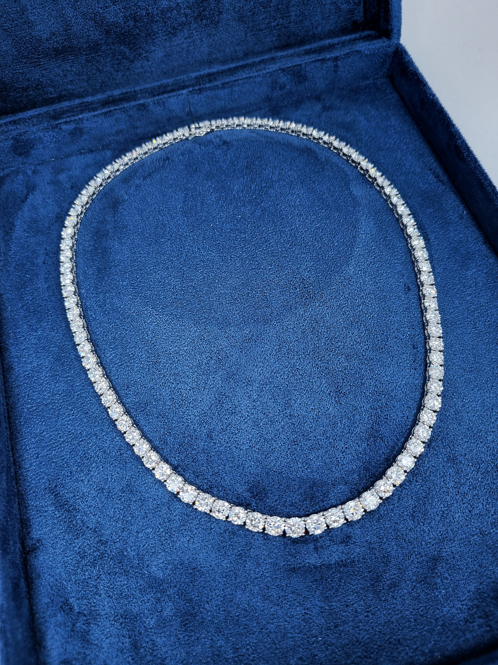 Украшение No Name  Колье с бриллиантами 35,66 ct.    