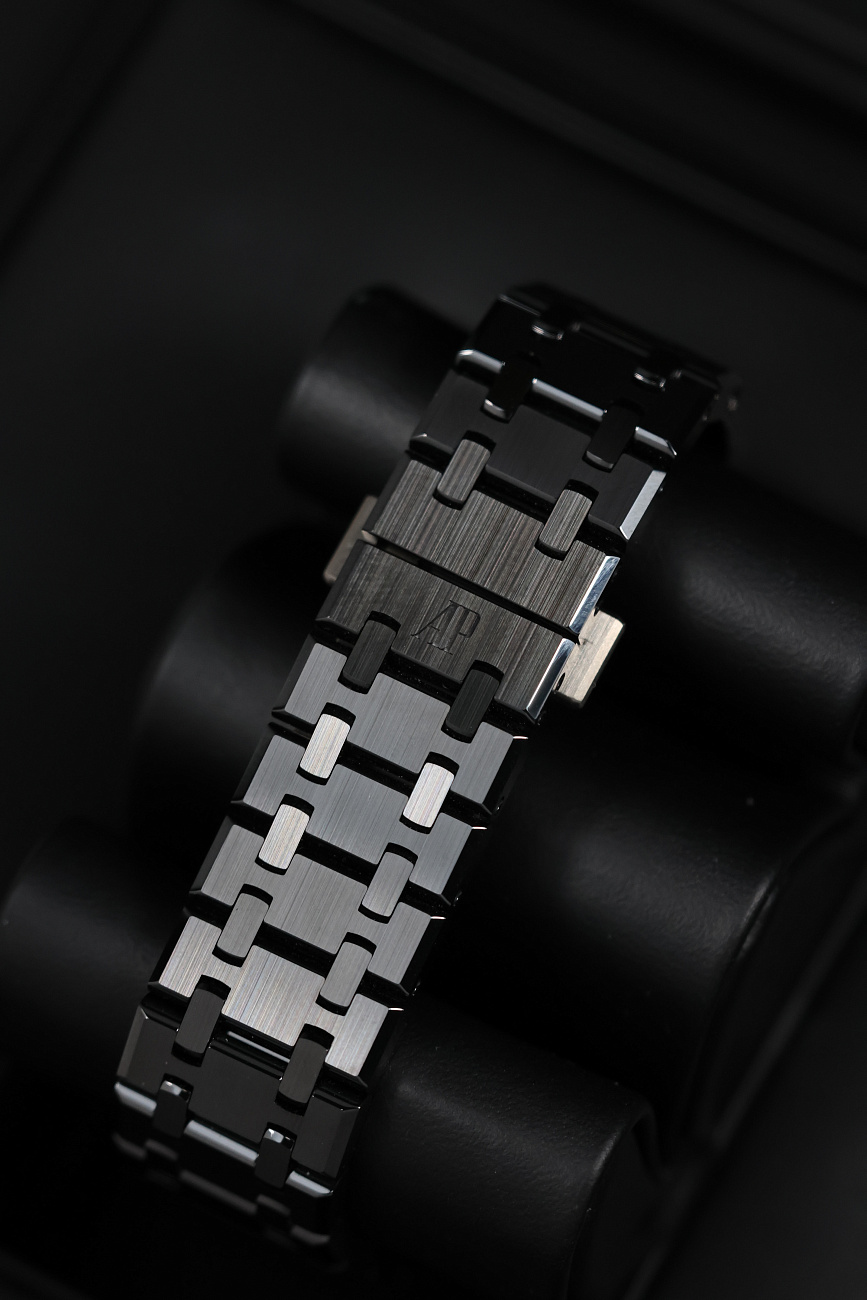 Часы Audemars Piguet  Royal Oak Chronograph 41 Mm Black Ceramic  26240CE.OO.1225CE.02