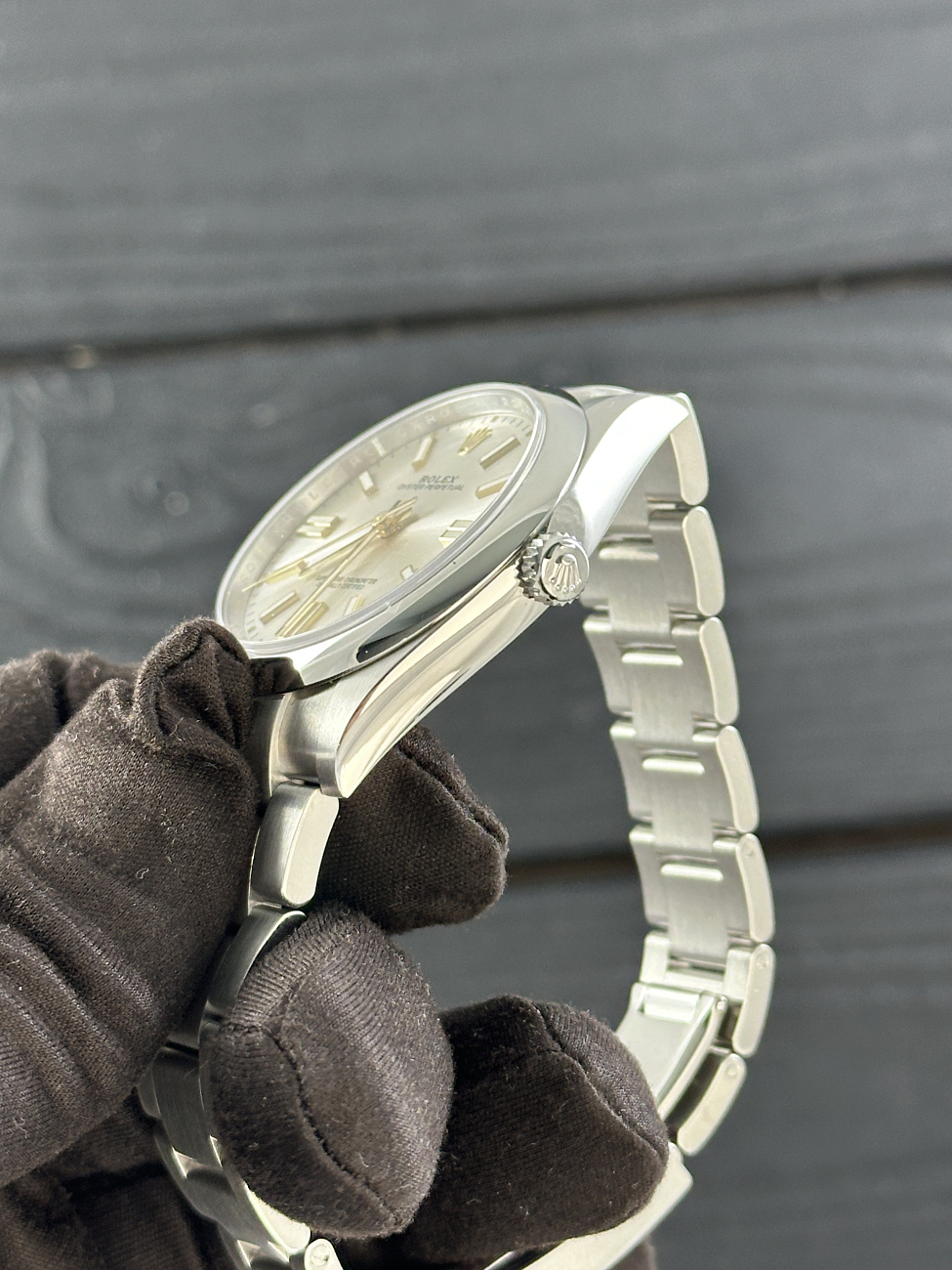 Часы Rolex  Oyster Perpetual 41 Mm Dial  124300-0001