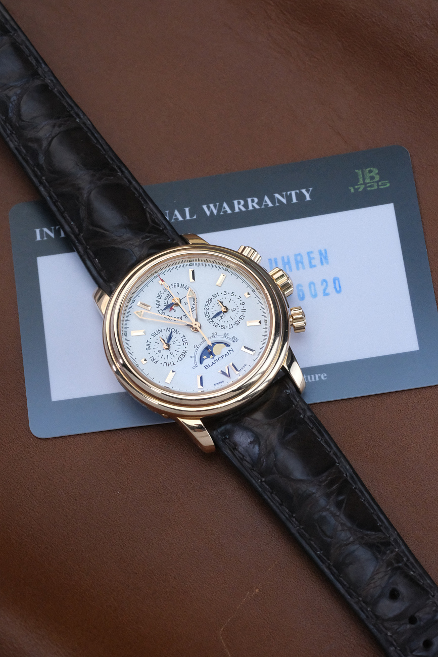 Часы Blancpain  Léman Perpetual Calendar Chronograph 18K Yellow Gold  2585-1418-53