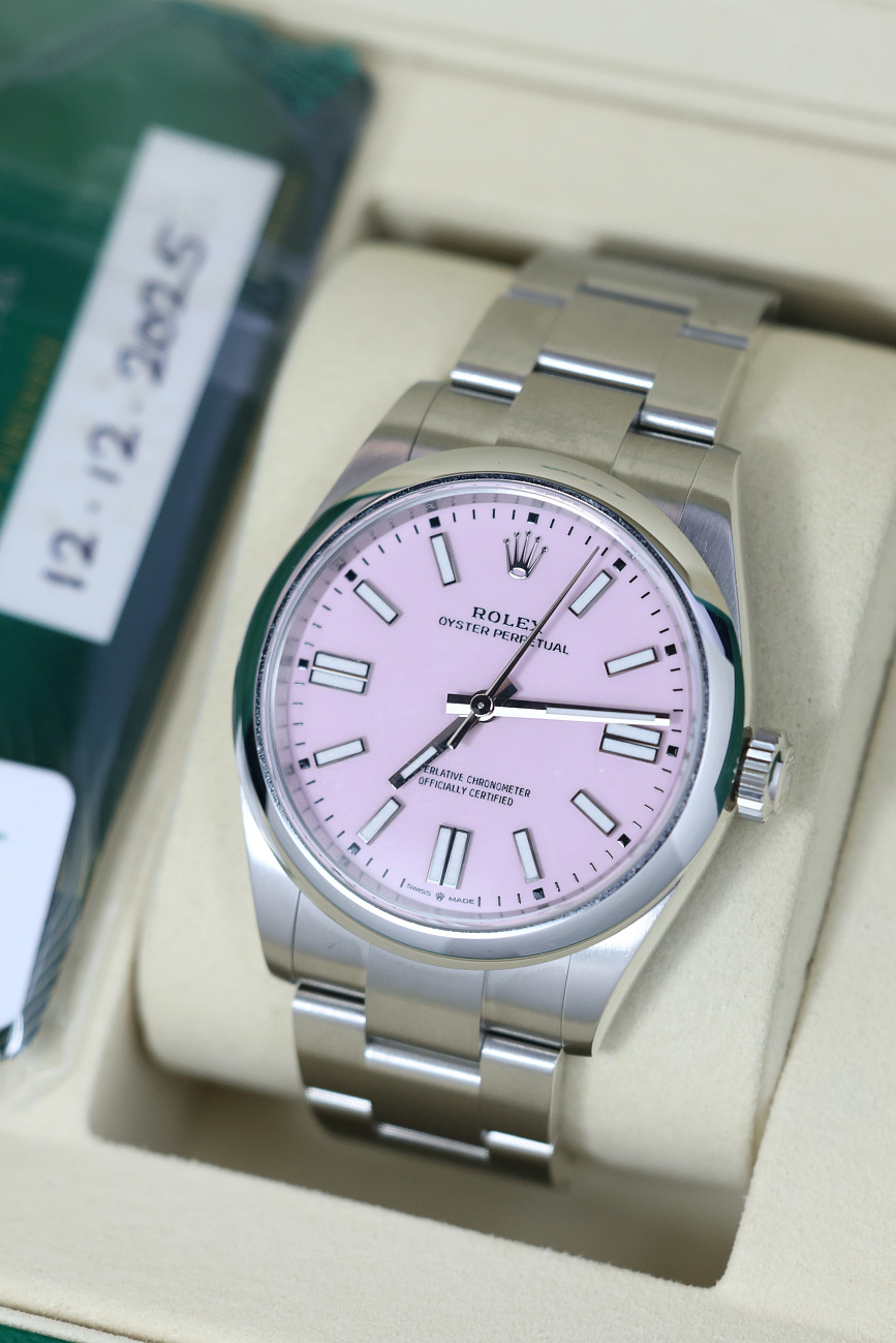 Часы Rolex  Oyster Perpetual 41 Mm Candy Pink Dial New Model  134300