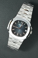 Часы Patek Philippe  Nautilus Steel Blue Dial  5711/1A-010